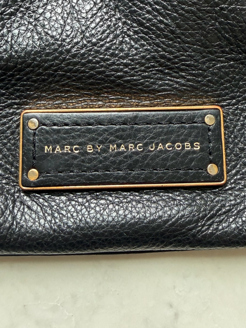 Marc By Marc Jacobs Black Pebbled Leather Too Hot to Handle Crossbody bag - Picture 2 of 6